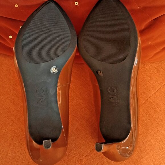 INC International Concepts Zitah Pointed-toe Patent Leather Pumps 3" Heel - Picture 3 of 6